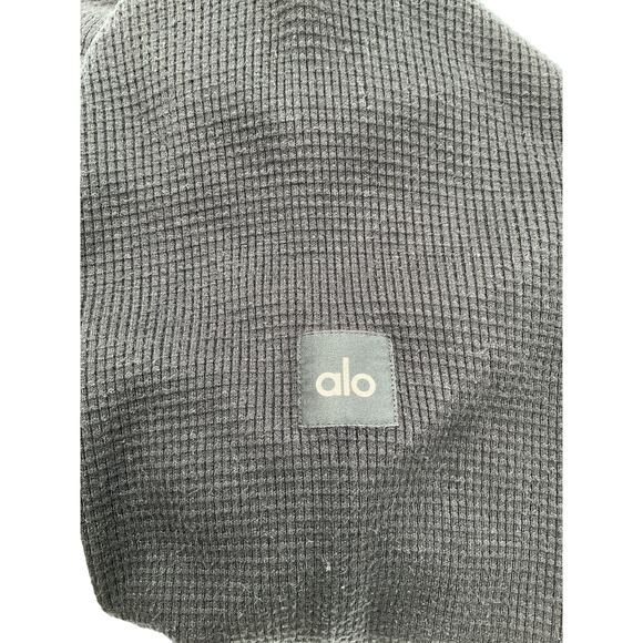 Alo Yoga 'Waffle' Black Weekend Escape Mock Neck Long Sleeve Top Size S - Picture 4 of 4